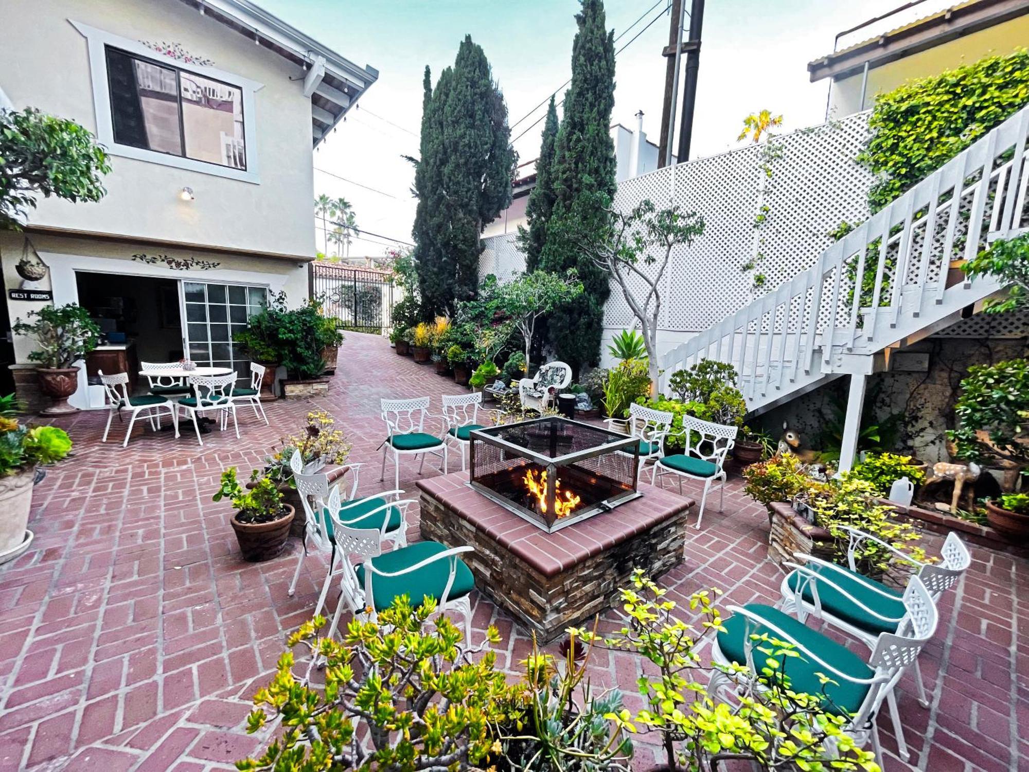 Catalina Courtyard Suites Avalon Eksteriør bilde